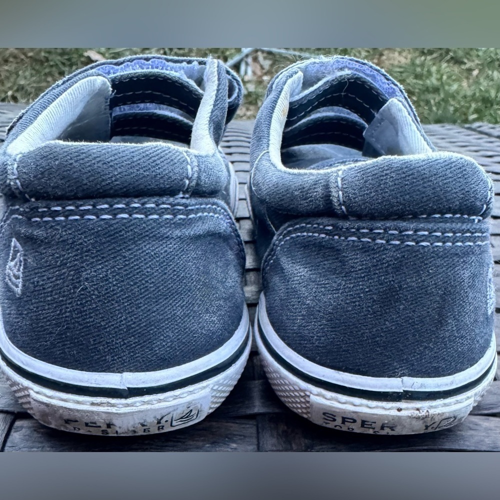 Sperry Shoes - Picture 3 of 5